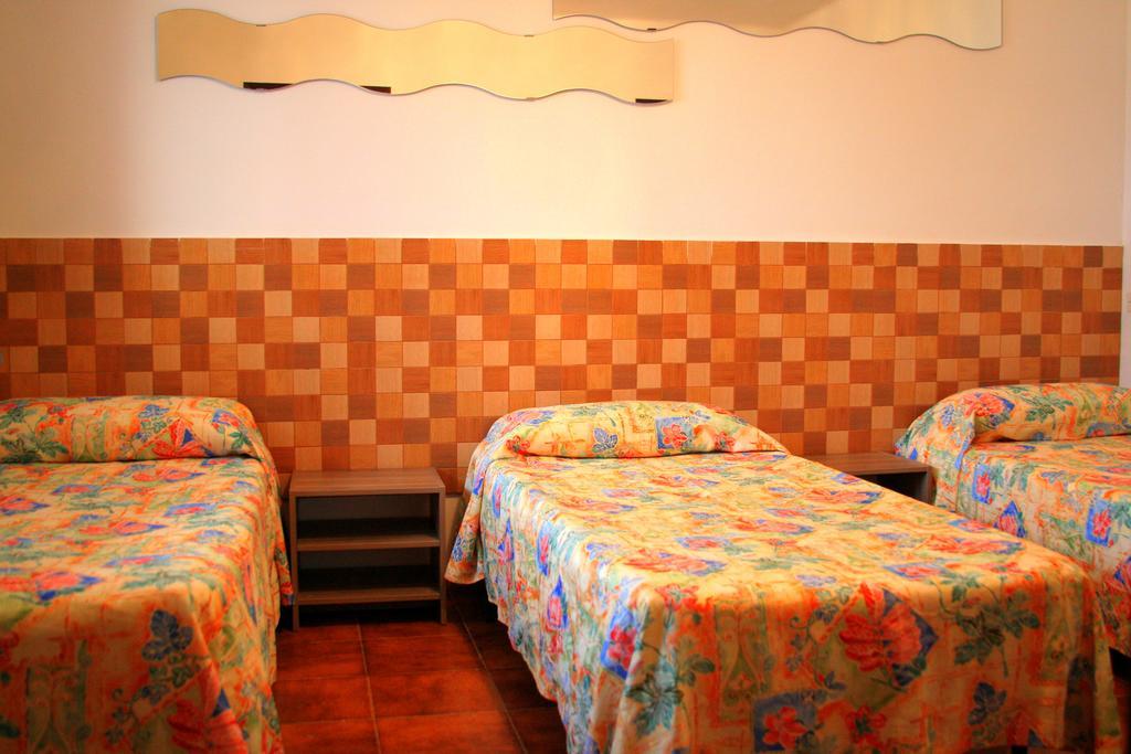 Hotel Planas Lloret de Mar Exteriör bild